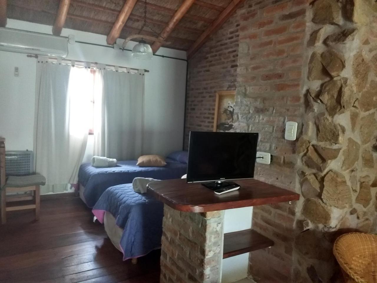 Cabanas Del Uru Colón Esterno foto